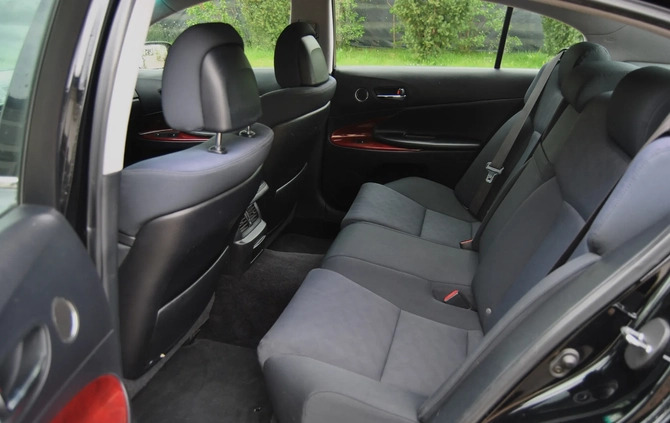 Lexus GS cena 28900 przebieg: 259000, rok produkcji 2005 z Osieczna małe 232